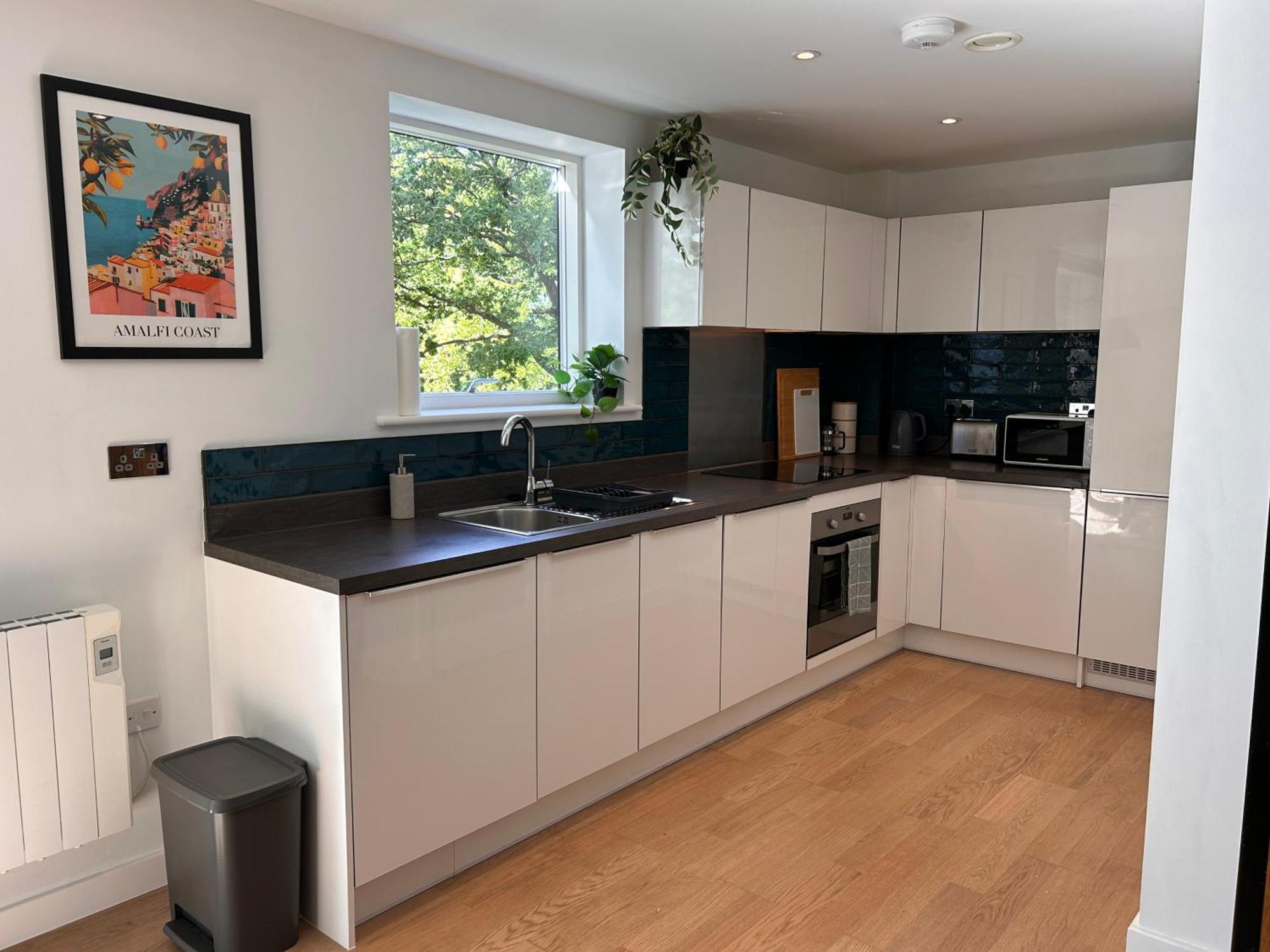 Cloud Serviced - Lovely One Bed With Sofa Bed - Apartment *